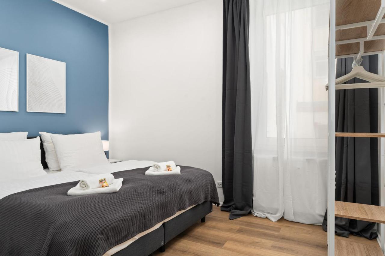 Shiny Homes - Elegant City Apartments Bielefeld Bagian luar foto