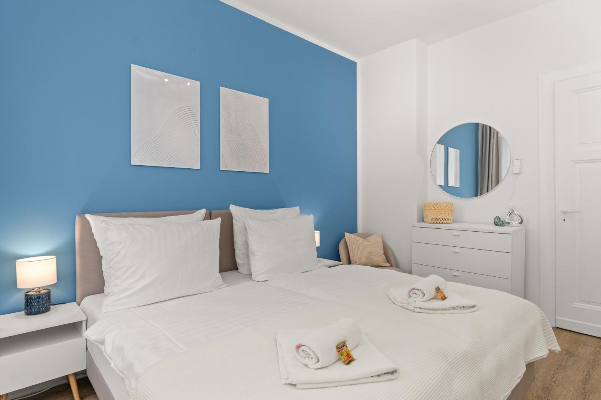 Shiny Homes - Elegant City Apartments Bielefeld Bagian luar foto