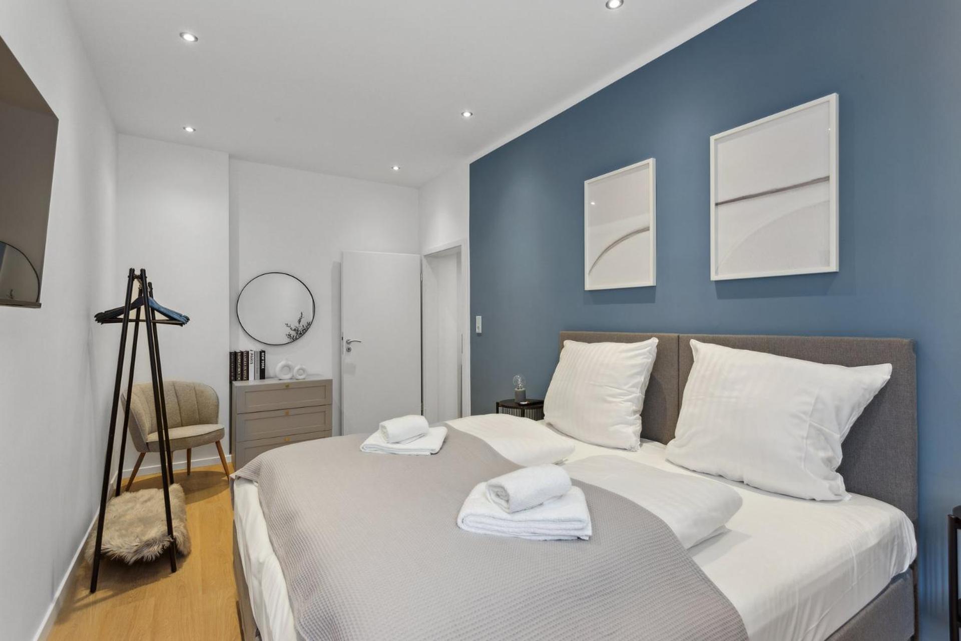 Shiny Homes - Elegant City Apartments Bielefeld Bagian luar foto