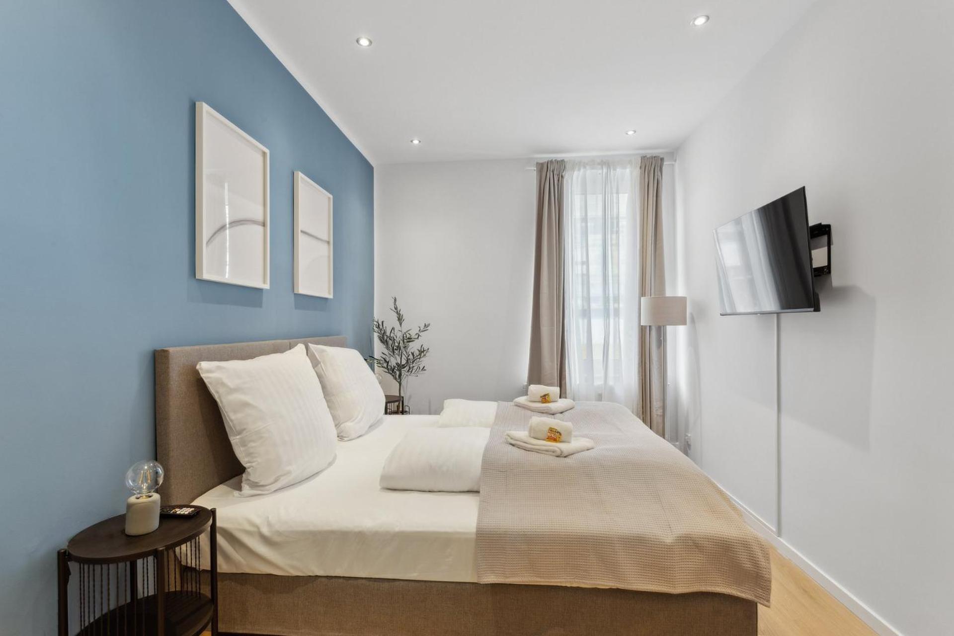 Shiny Homes - Elegant City Apartments Bielefeld Bagian luar foto